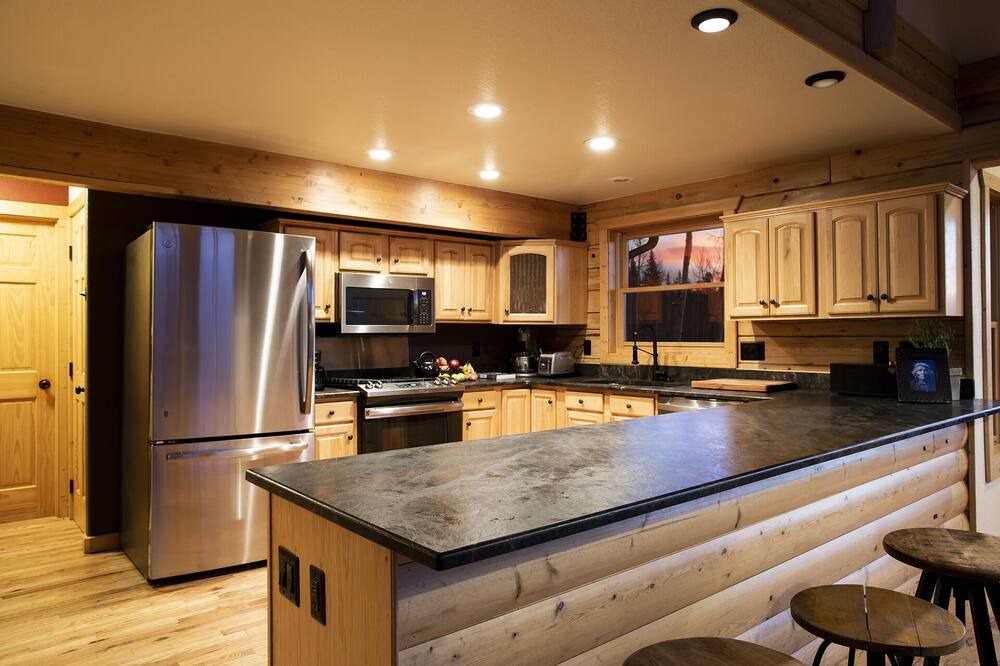 Photo of Kitchen in Twin Lakes