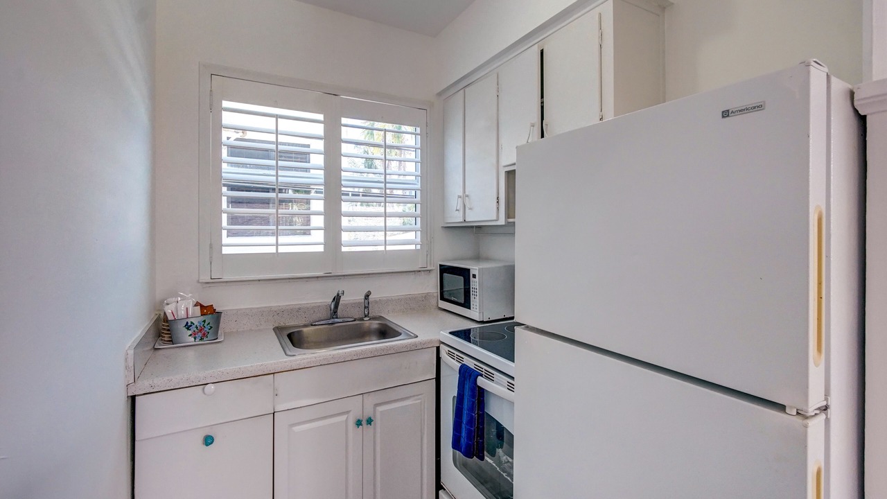 Photo of Kitchen in Lauderdale-by-the-Sea