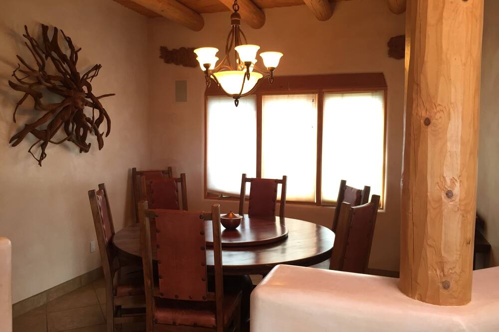 Photo of Bedroom in Eldorado at Santa Fe