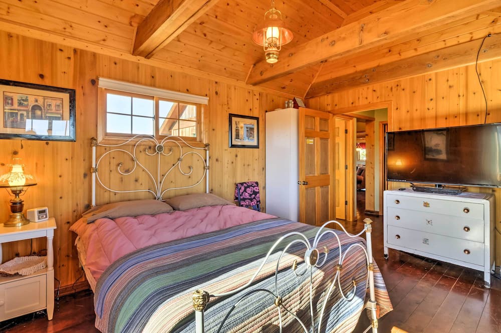 Photo of Bedroom in Hartsel