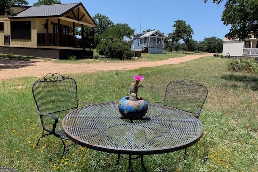 Photo of Outdoor in Kingsland