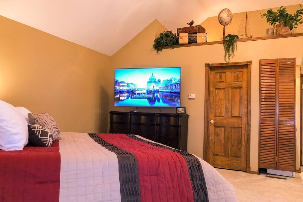 Photo of Bedroom in Branson