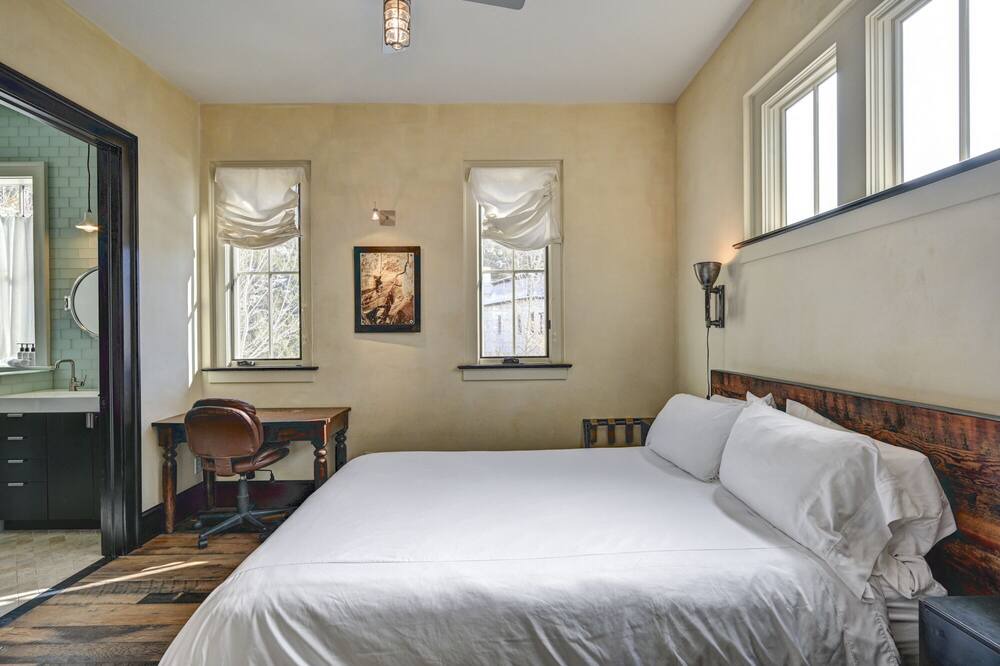 Photo of Bedroom in Buena Vista