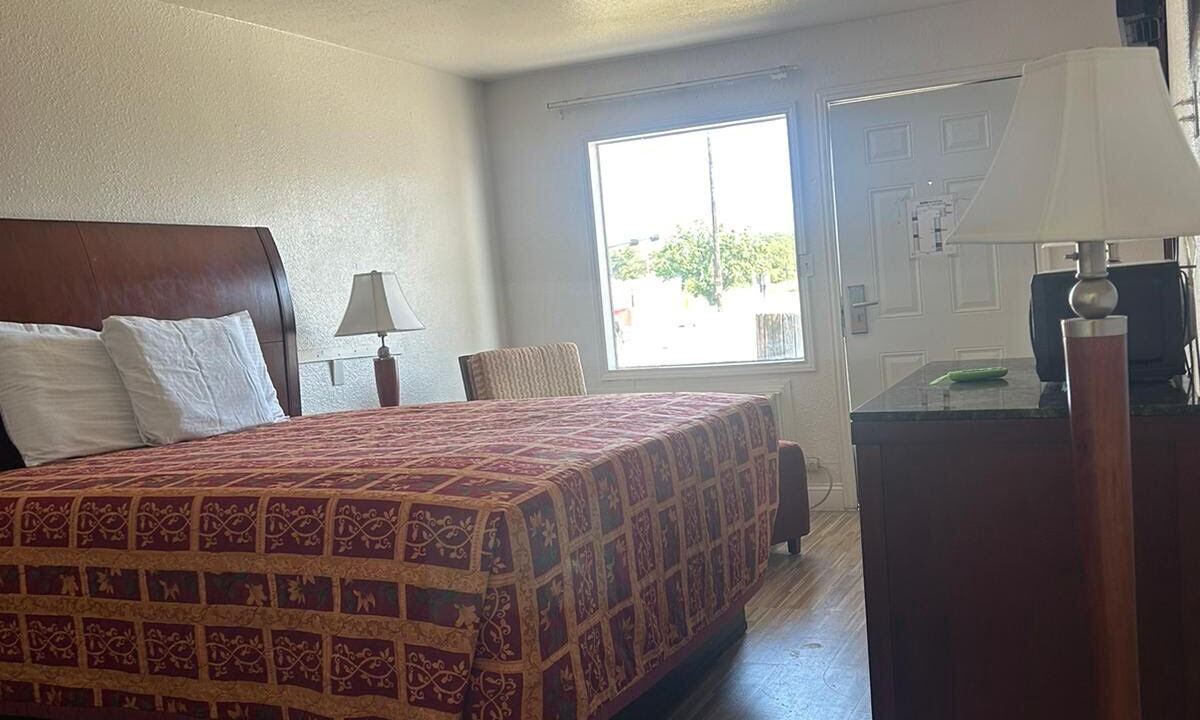Photo of Bedroom in Weatherford