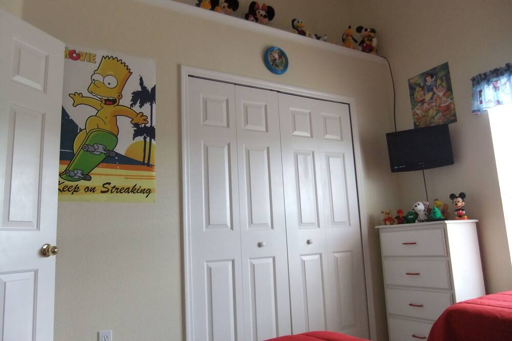 Photo of Bedroom in Eagle Pointe South