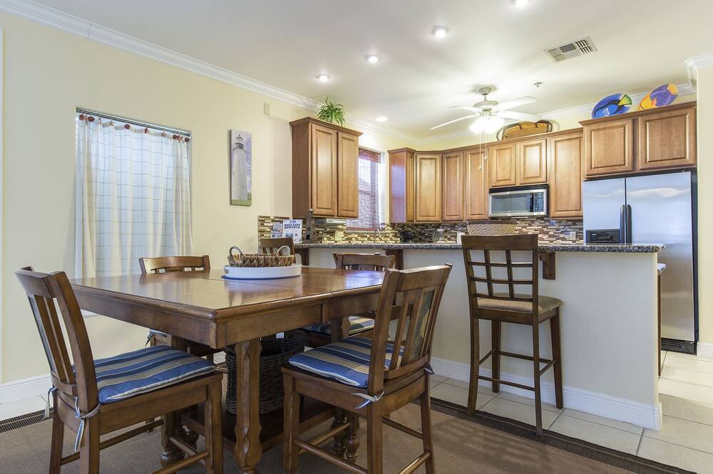 Photo of Livingroom in South Padre Island