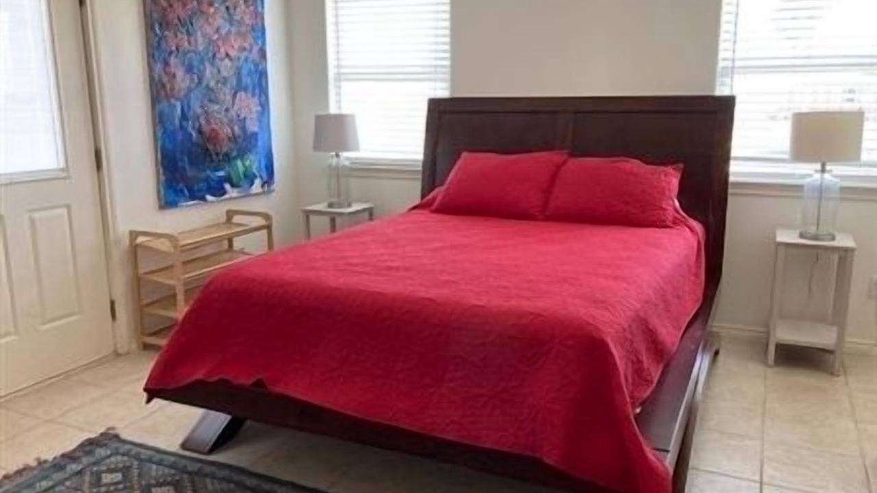 Photo of Bedroom in Port Mansfield