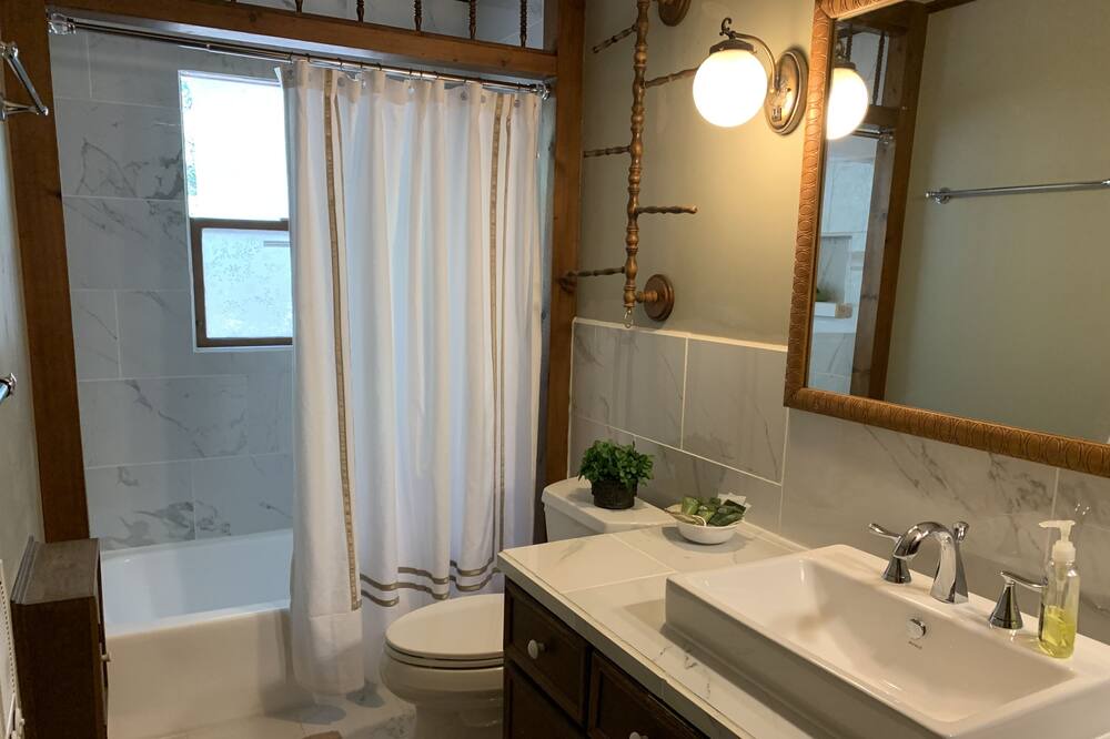 Photo of Bathroom in Nathrop