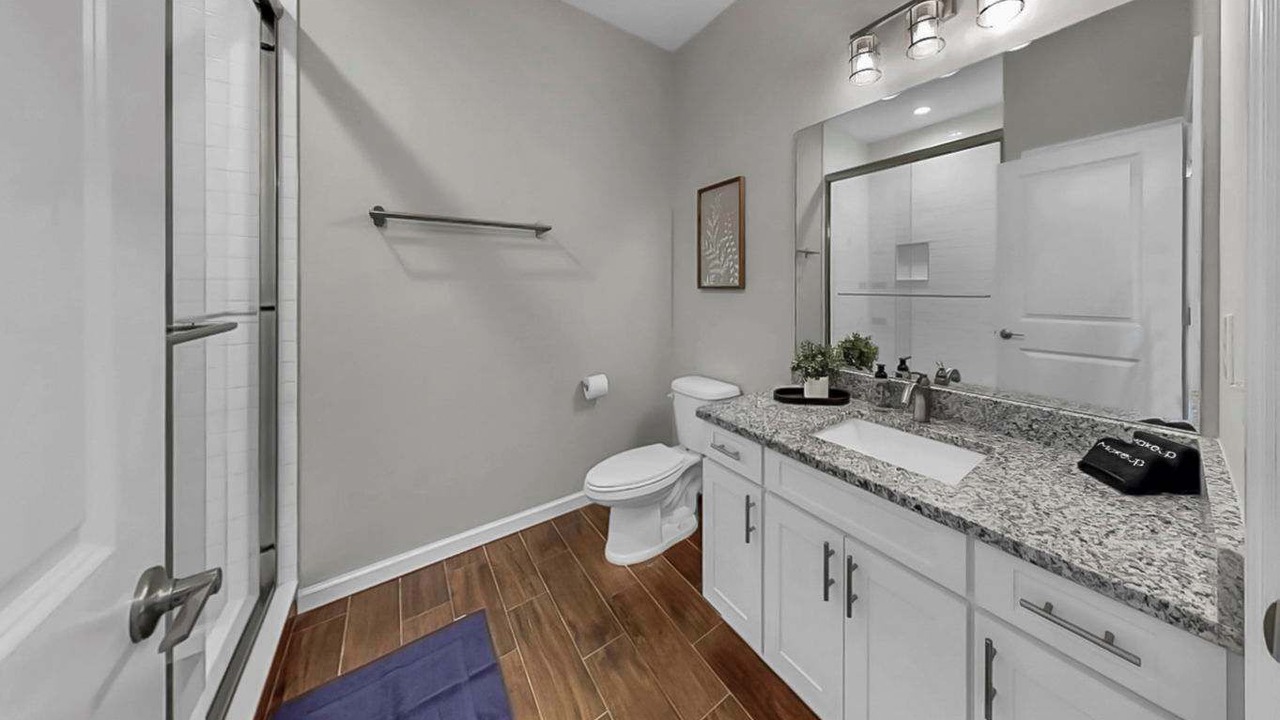 Photo of Bathroom in East Tampa