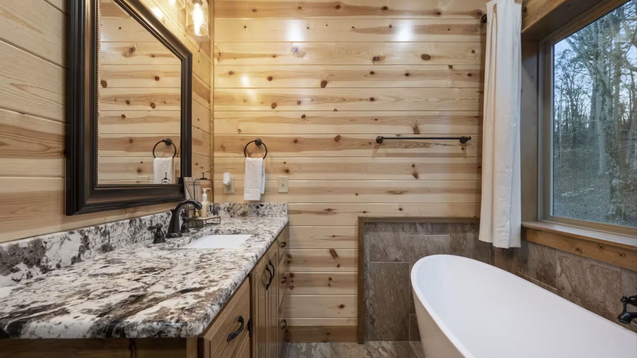Photo of Bathroom in Almont