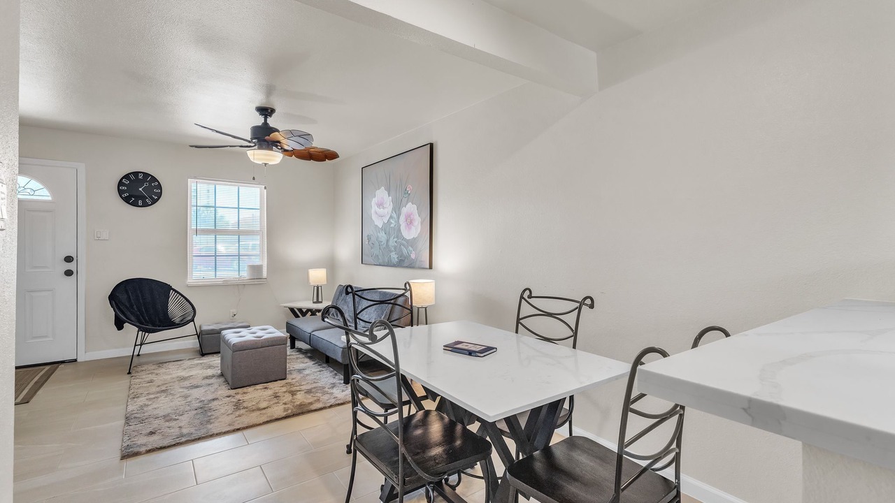 Photo of Livingroom in Galveston