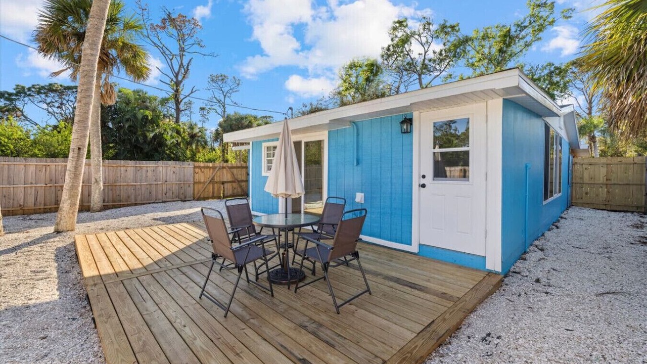 Photo of Outdoor in Englewood