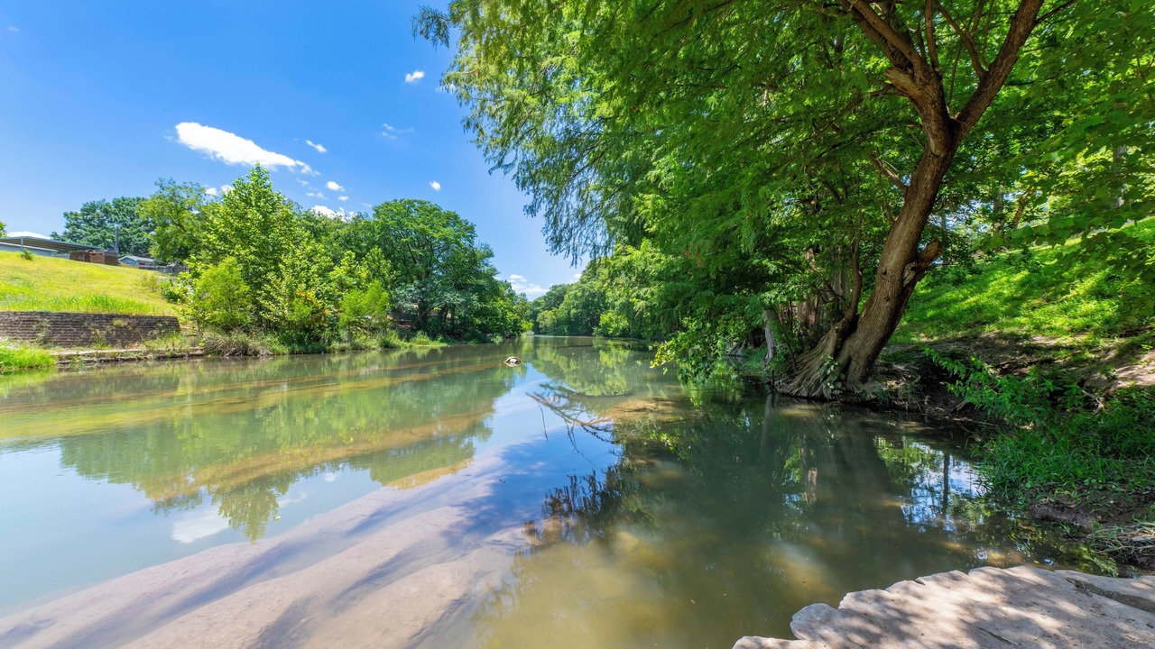 Photo of Others in New Braunfels