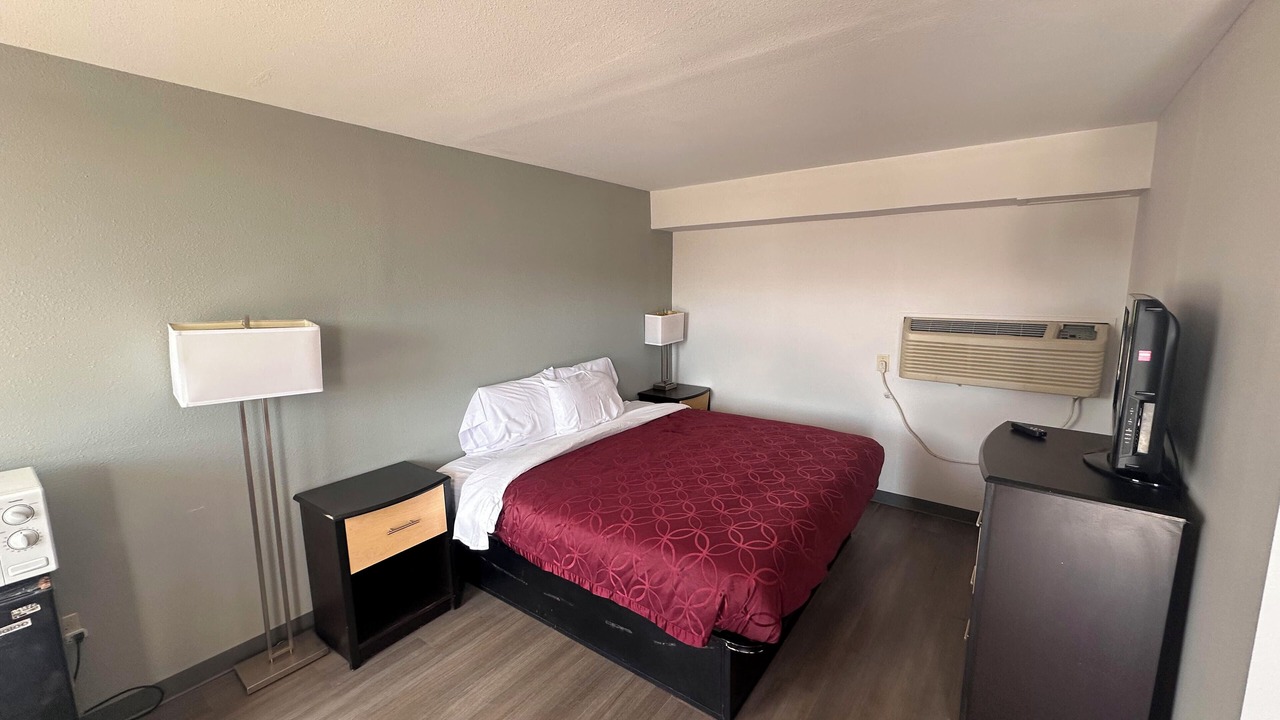 Photo of Bedroom in Lawton