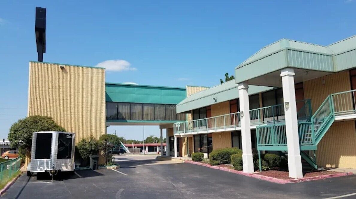 Photo of Others in Lawton