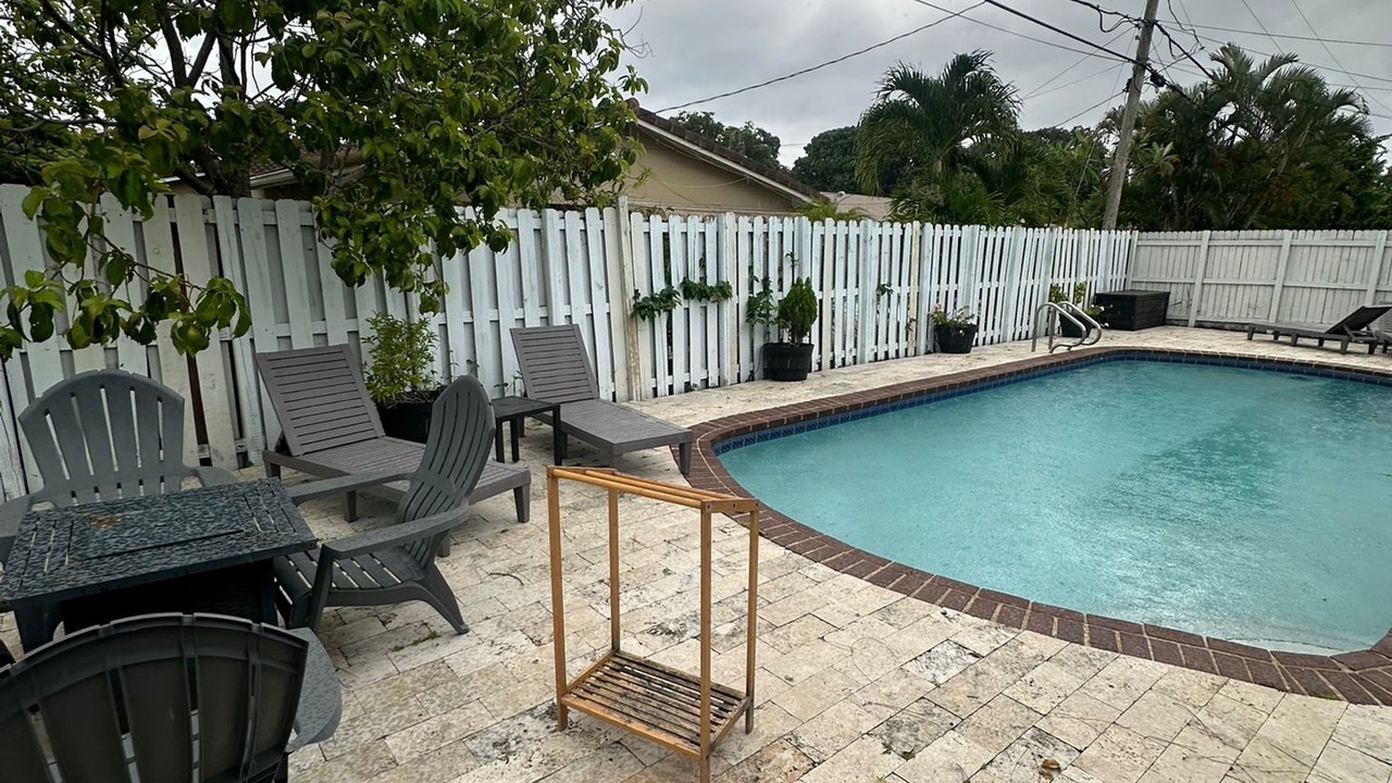 Photo of Others in Coral Ridge Isles