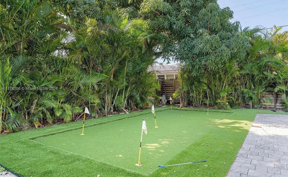 Photo of Outdoor in Miami Shores