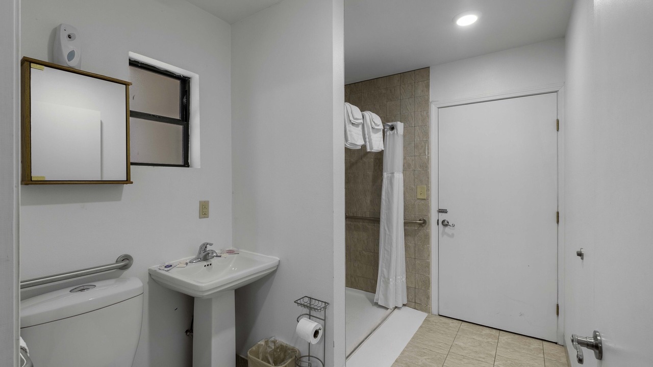 Photo of Bathroom in Ruidoso