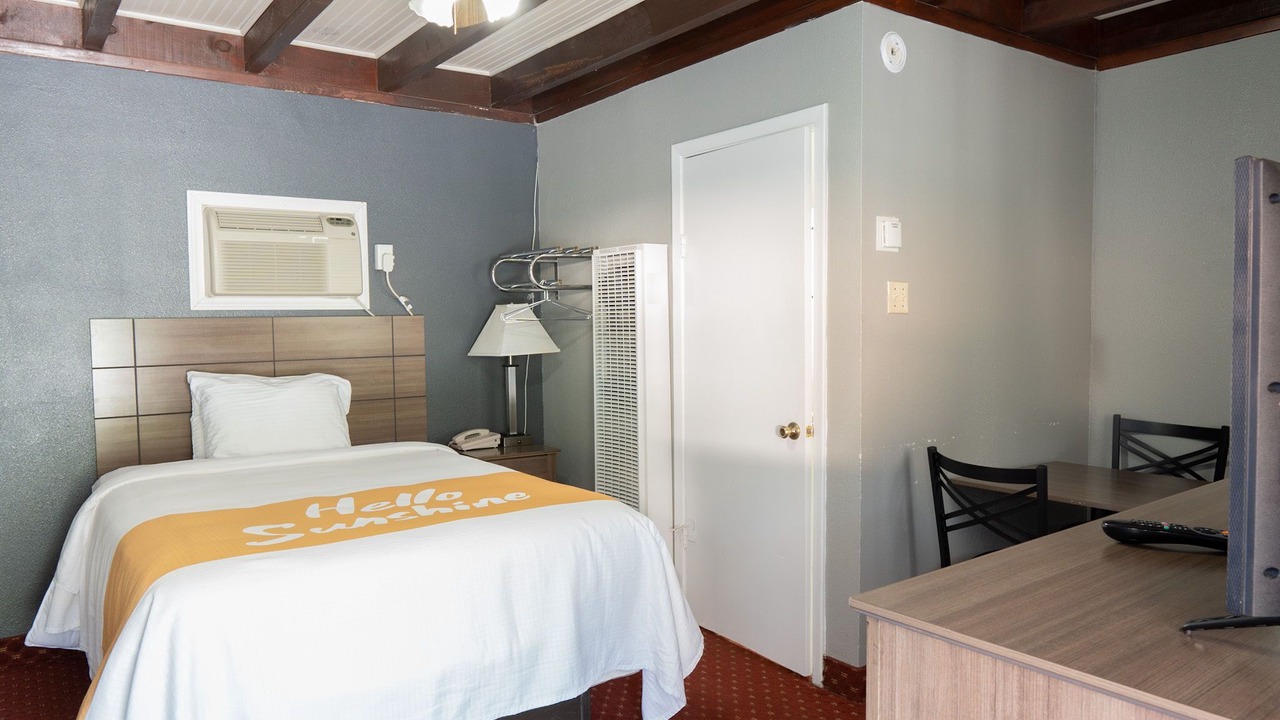 Photo of Bedroom in Ruidoso
