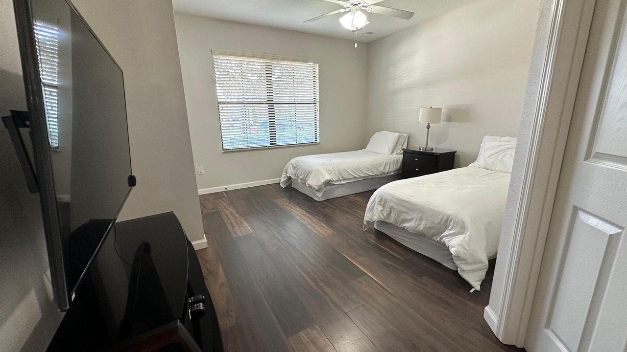 Photo of Bedroom in Buena Ventura Lakes