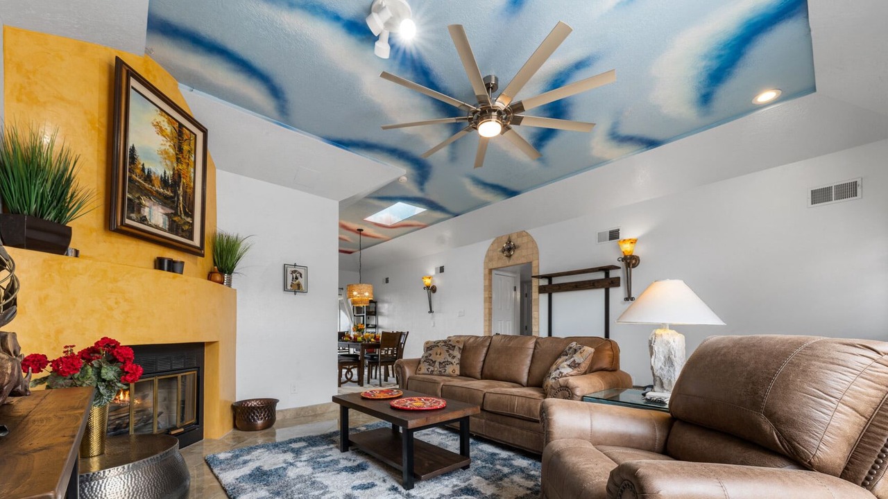 Photo of Livingroom in Northeast Heights