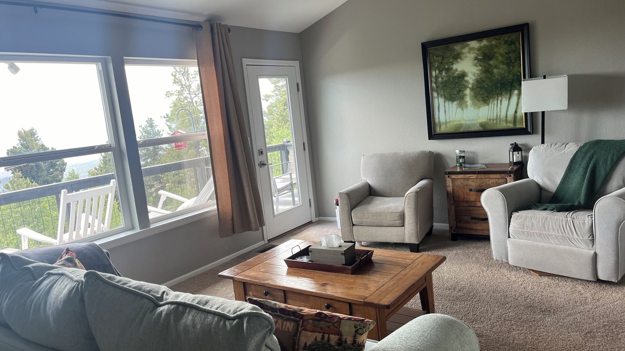 Photo of Livingroom in Kings Valley