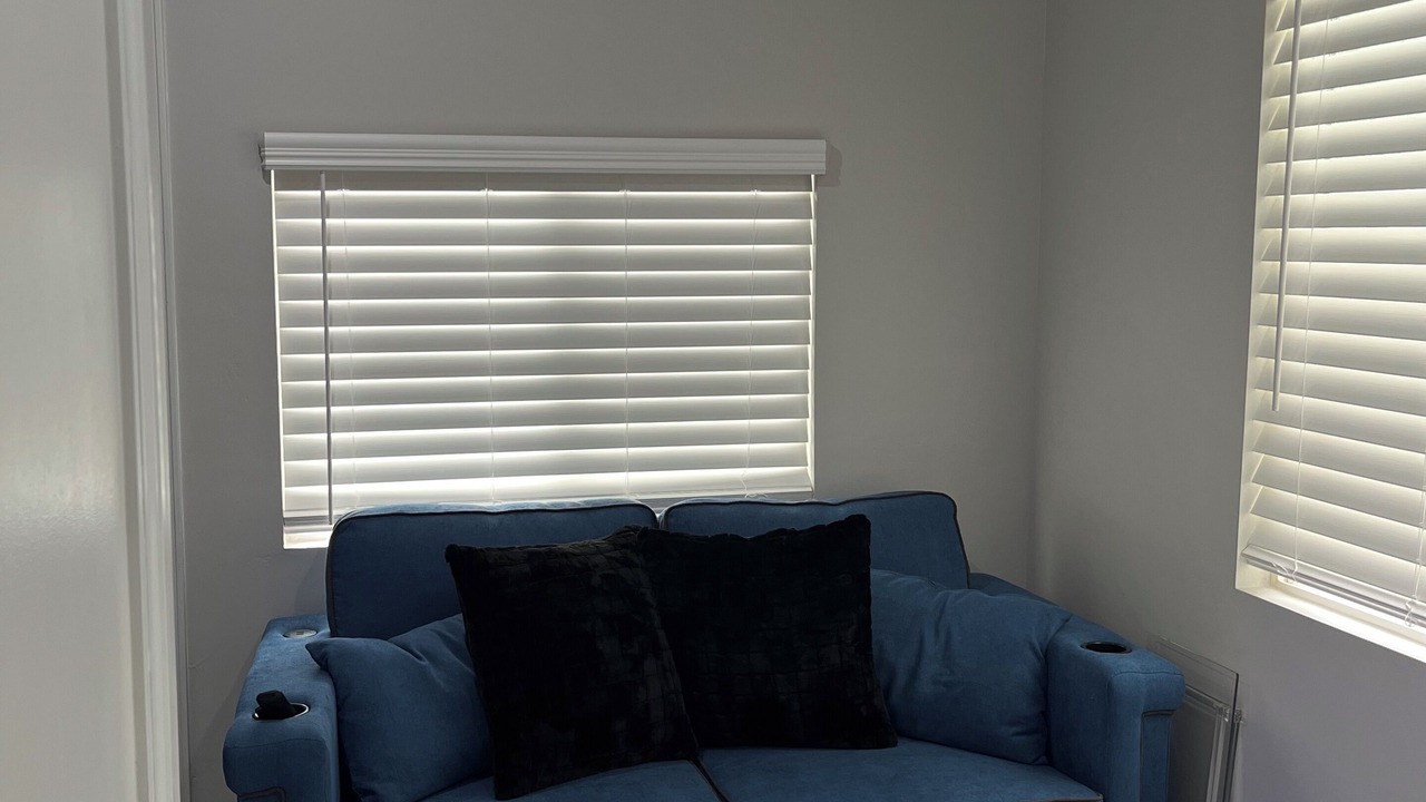 Photo of Livingroom in Los Lunas