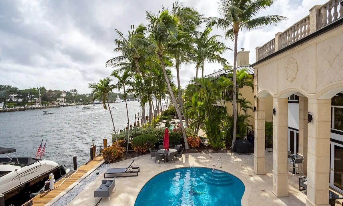 Photo of Outdoor in Lighthouse Point