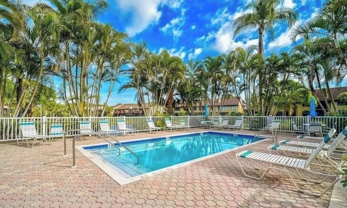 Photo of Outdoor in Gulf Gate Estates