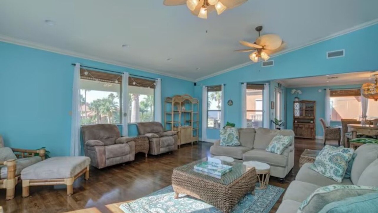 Photo of Livingroom in South Padre Island
