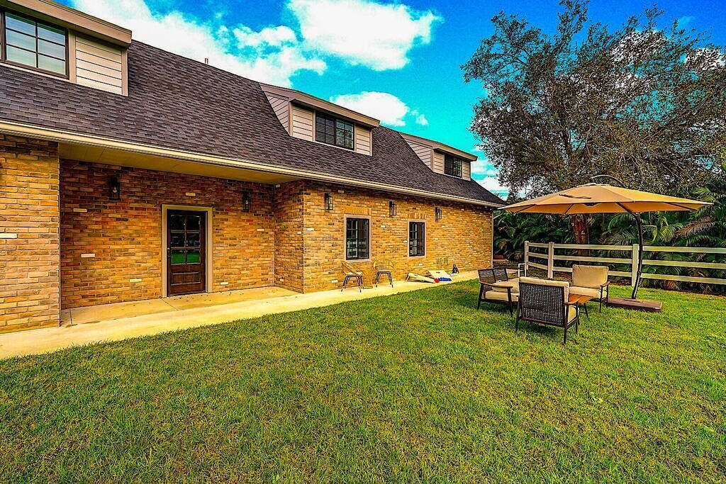Photo of Outdoor in Jupiter Farms