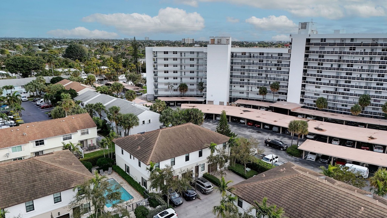 Photo of Outdoor in Beachway Estates