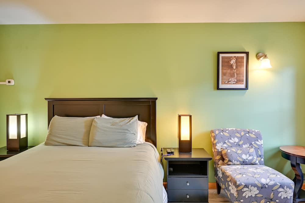 Photo of Bedroom in Crestone