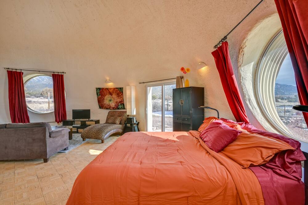 Photo of Bedroom in Crestone