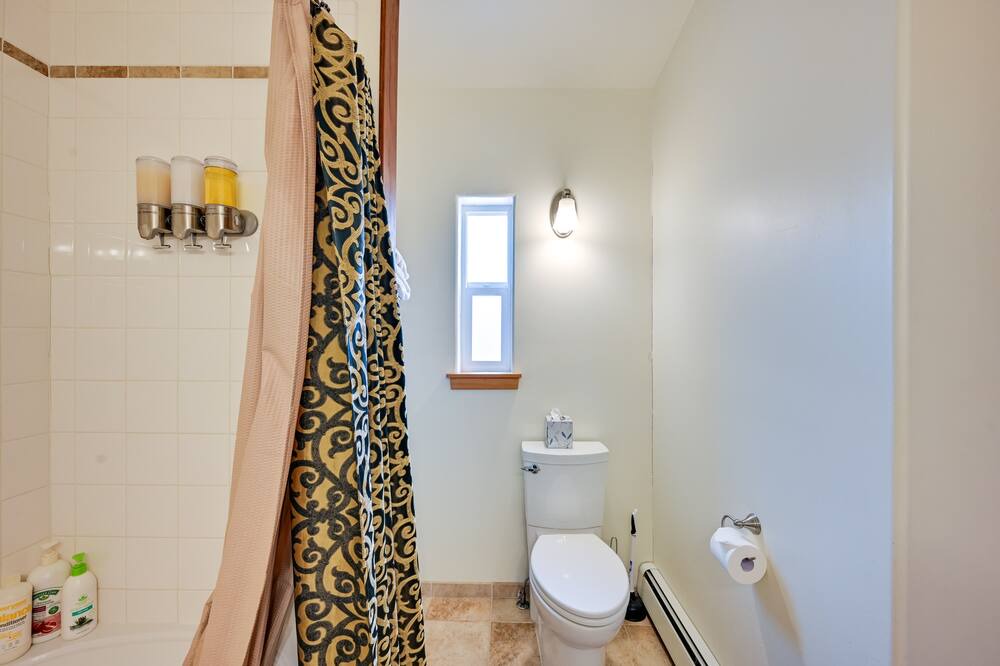 Photo of Bathroom in Crestone