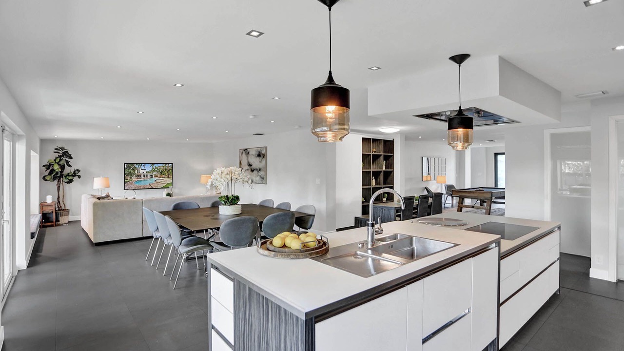 Photo of Kitchen in Royal Poinciana