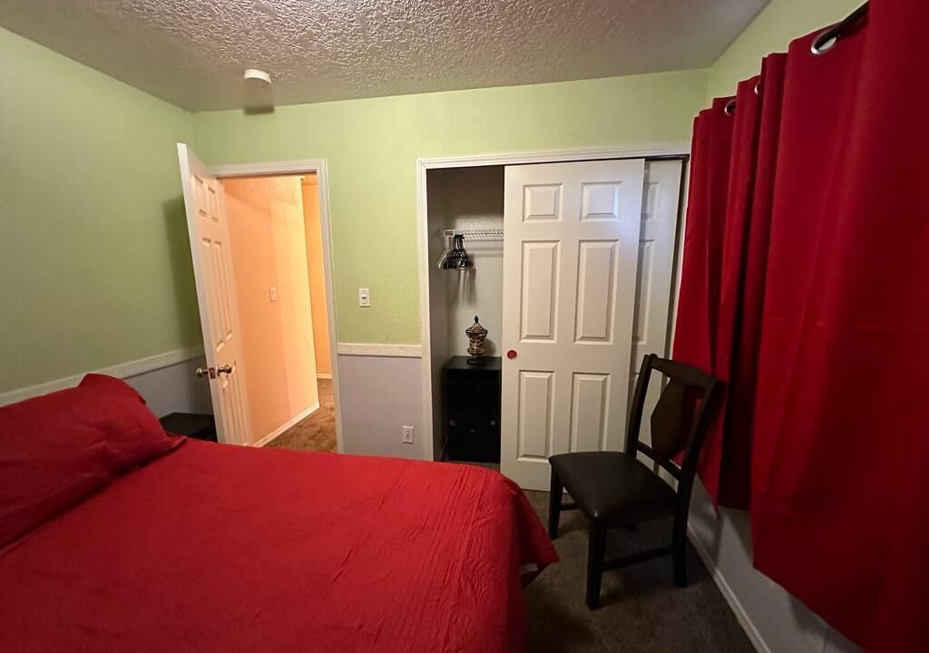 Photo of Bedroom in Albuquerque