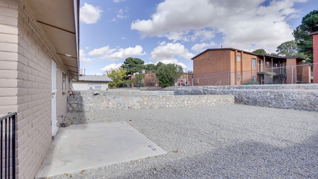 Photo of Outdoor in Biggs Field