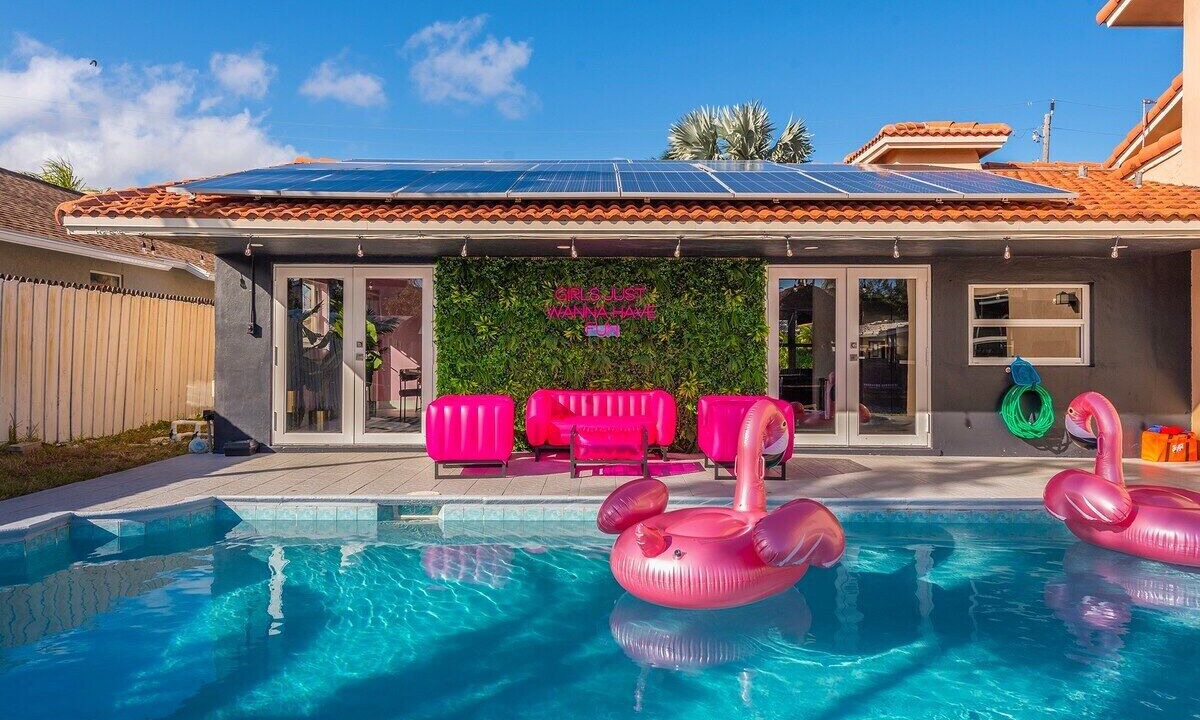 Photo of Outdoor in Coral Ridge Isles