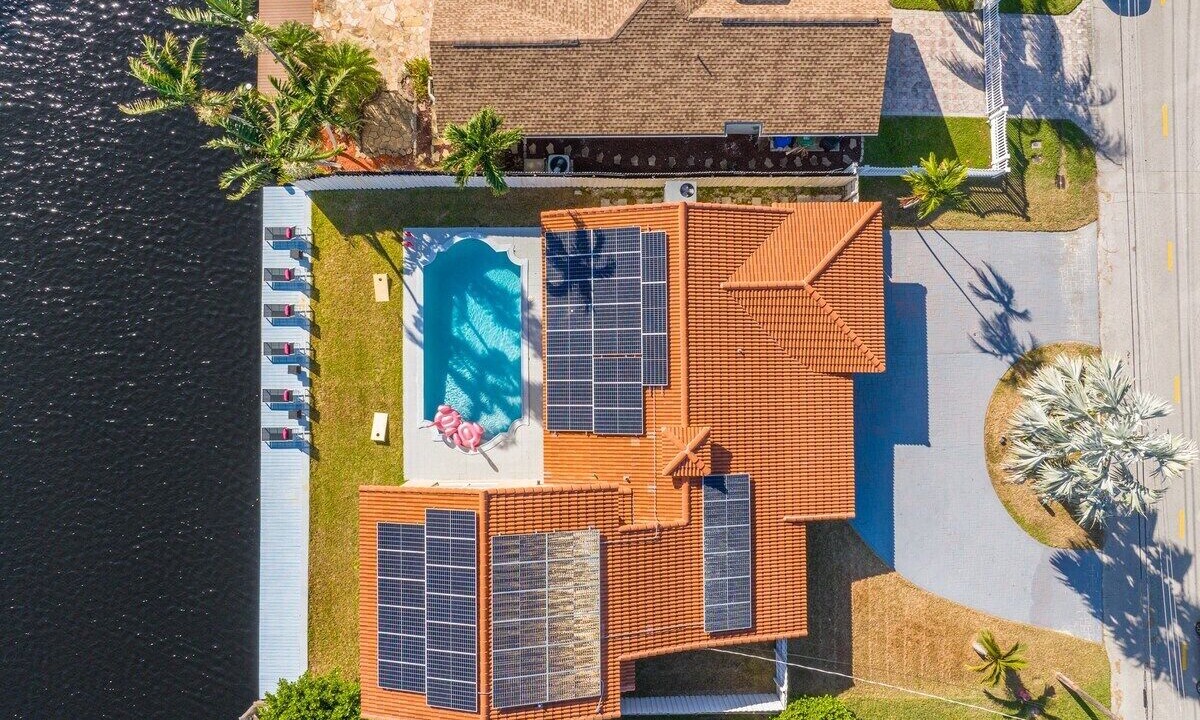 Photo of Outdoor in Coral Ridge Isles