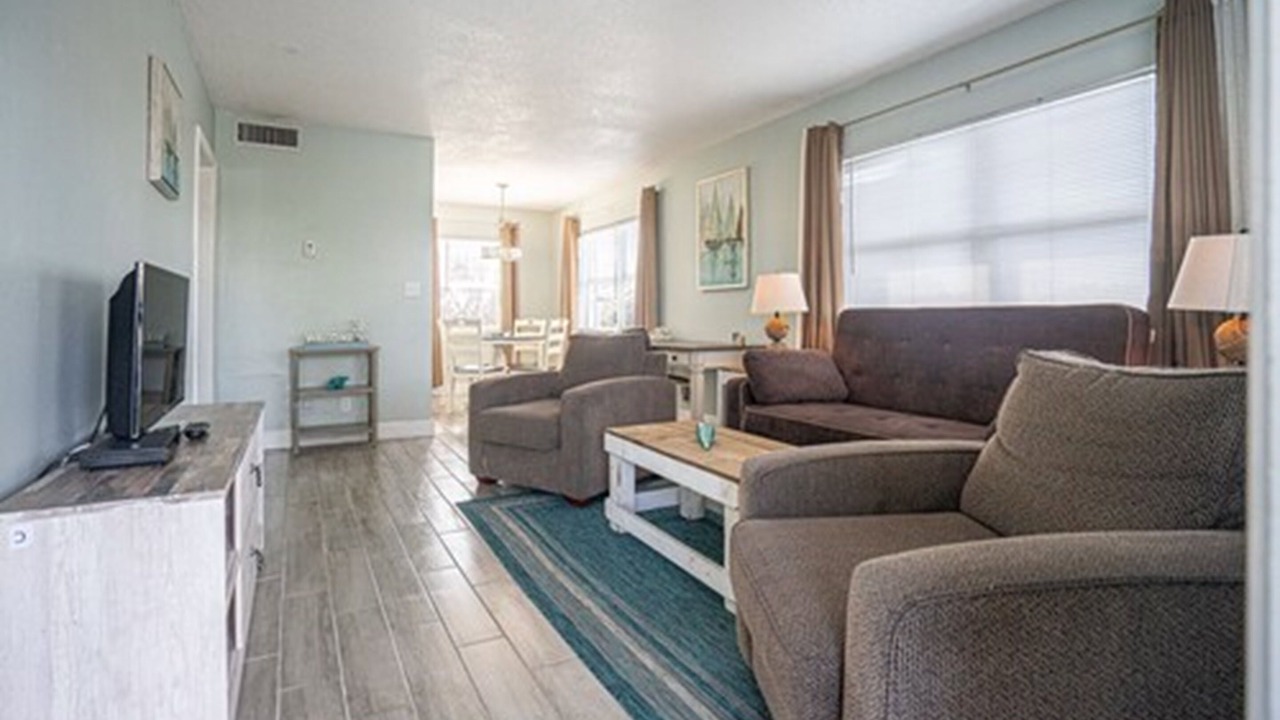 Photo of Bedroom in Deerfield Beach
