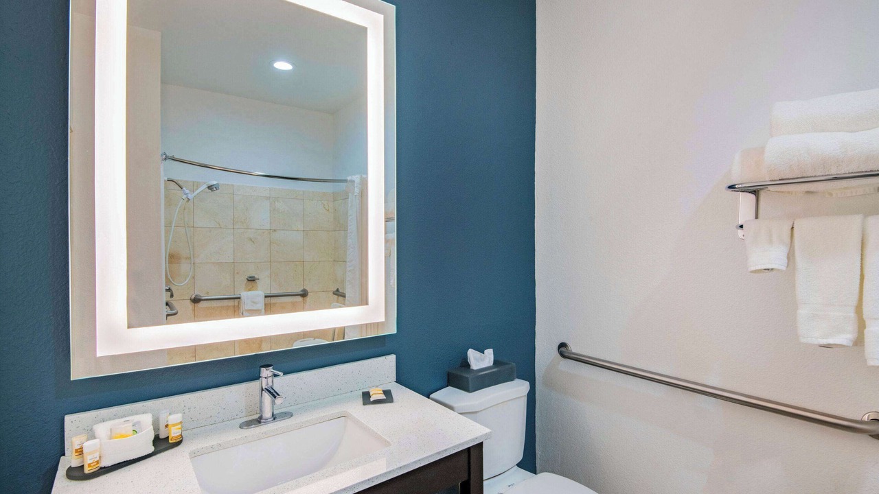 Photo of Bathroom in Dalhart