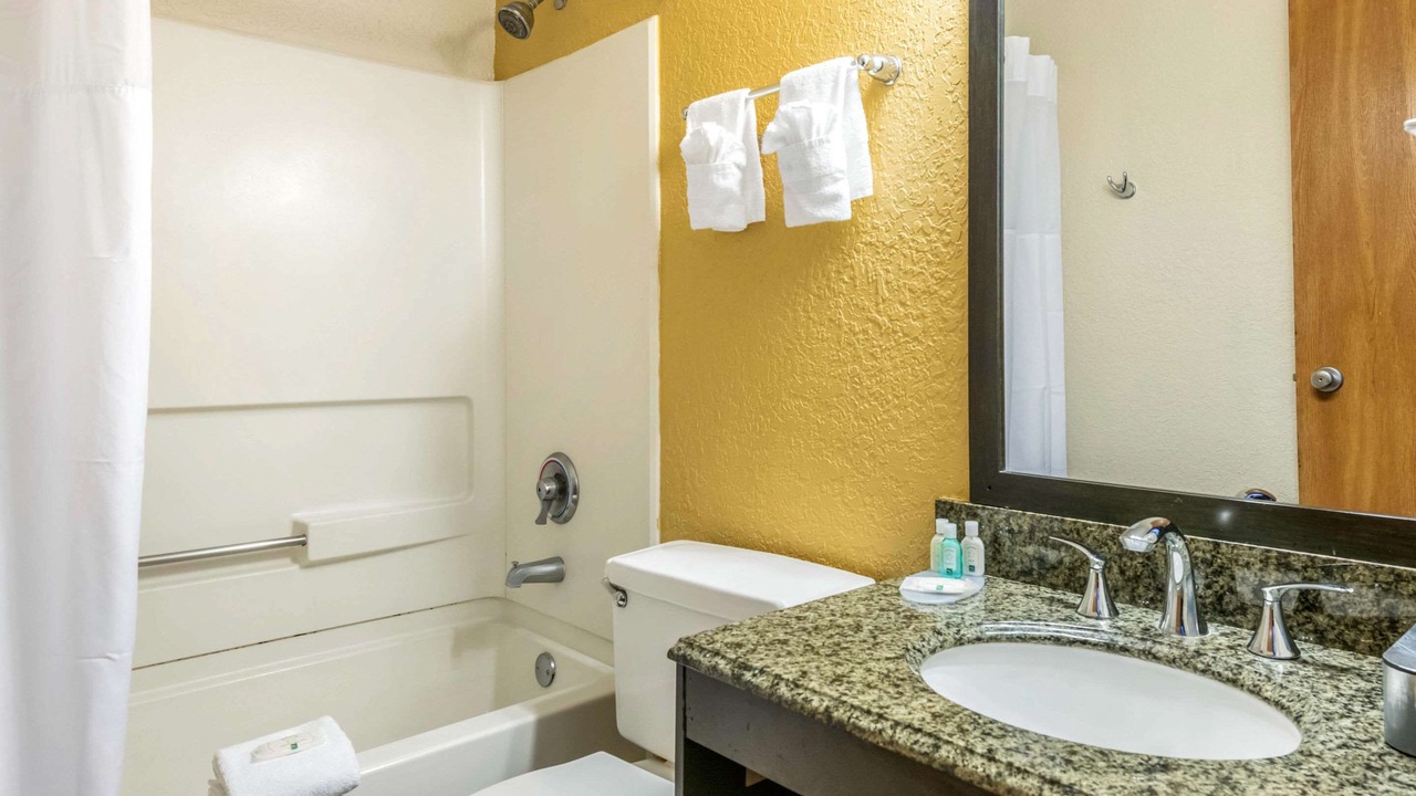 Photo of Bathroom in Leesburg