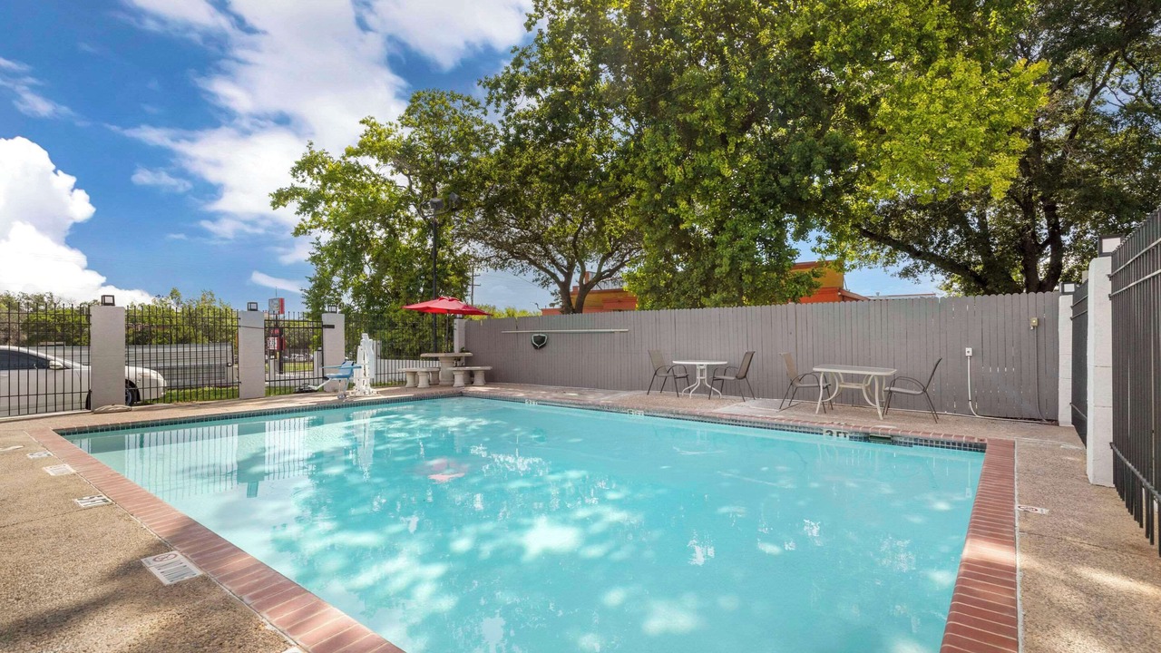 Photo of Outdoor in Southside