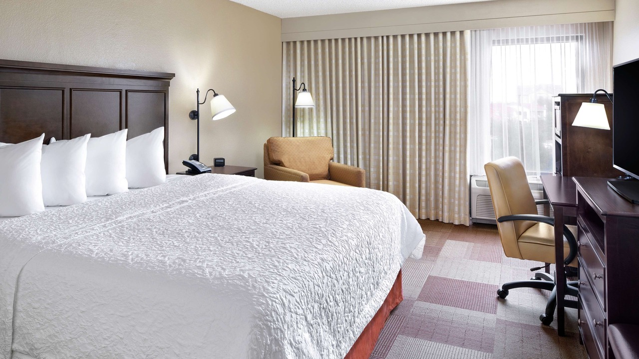 Photo of Bedroom in Las Colinas