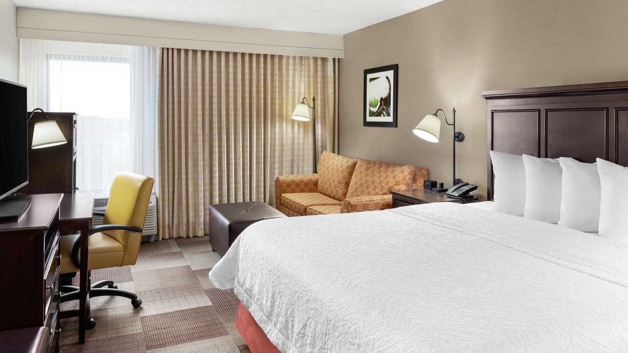Photo of Bedroom in Las Colinas