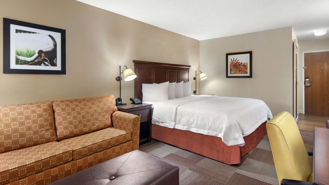 Photo of Livingroom in Las Colinas