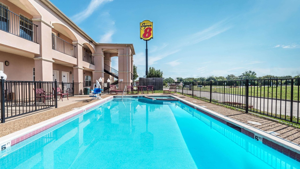 Photo of Outdoor in Greenville