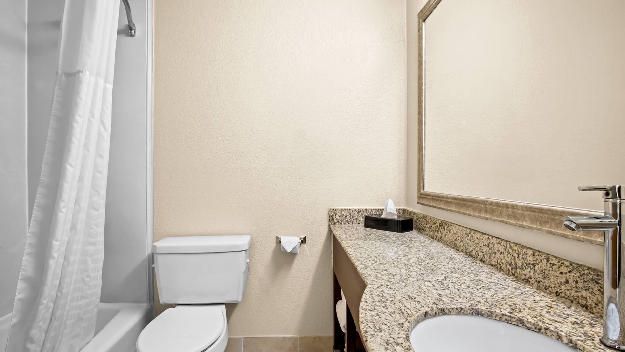 Photo of Bedroom in Las Colinas
