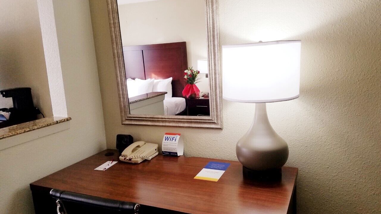 Photo of Bedroom in Las Colinas